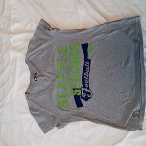 Seattle Seahawks women's v neck top sz xl great condition